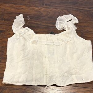 Elegant White Eyelet Women's Crop Top NWT